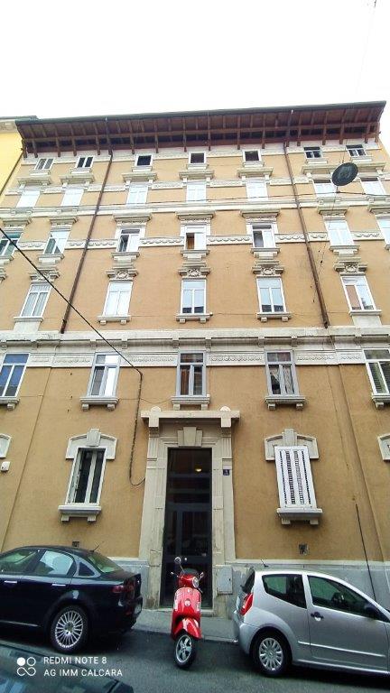 Appartamento in via Petronio – luminoso!!!