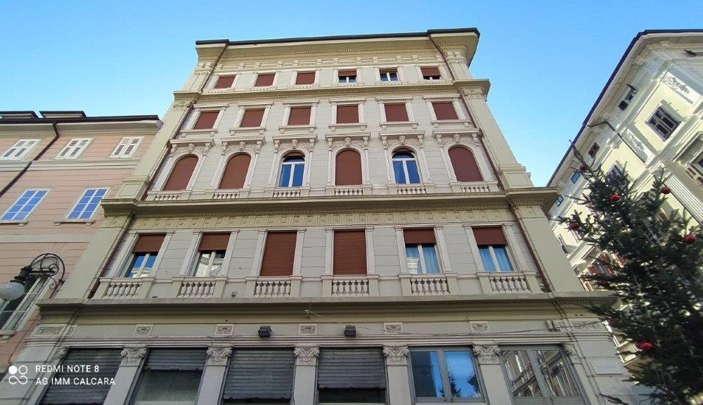 Affascinante appartamento in zona Ponterosso