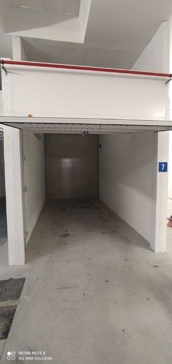 Box auto in via San Francesco